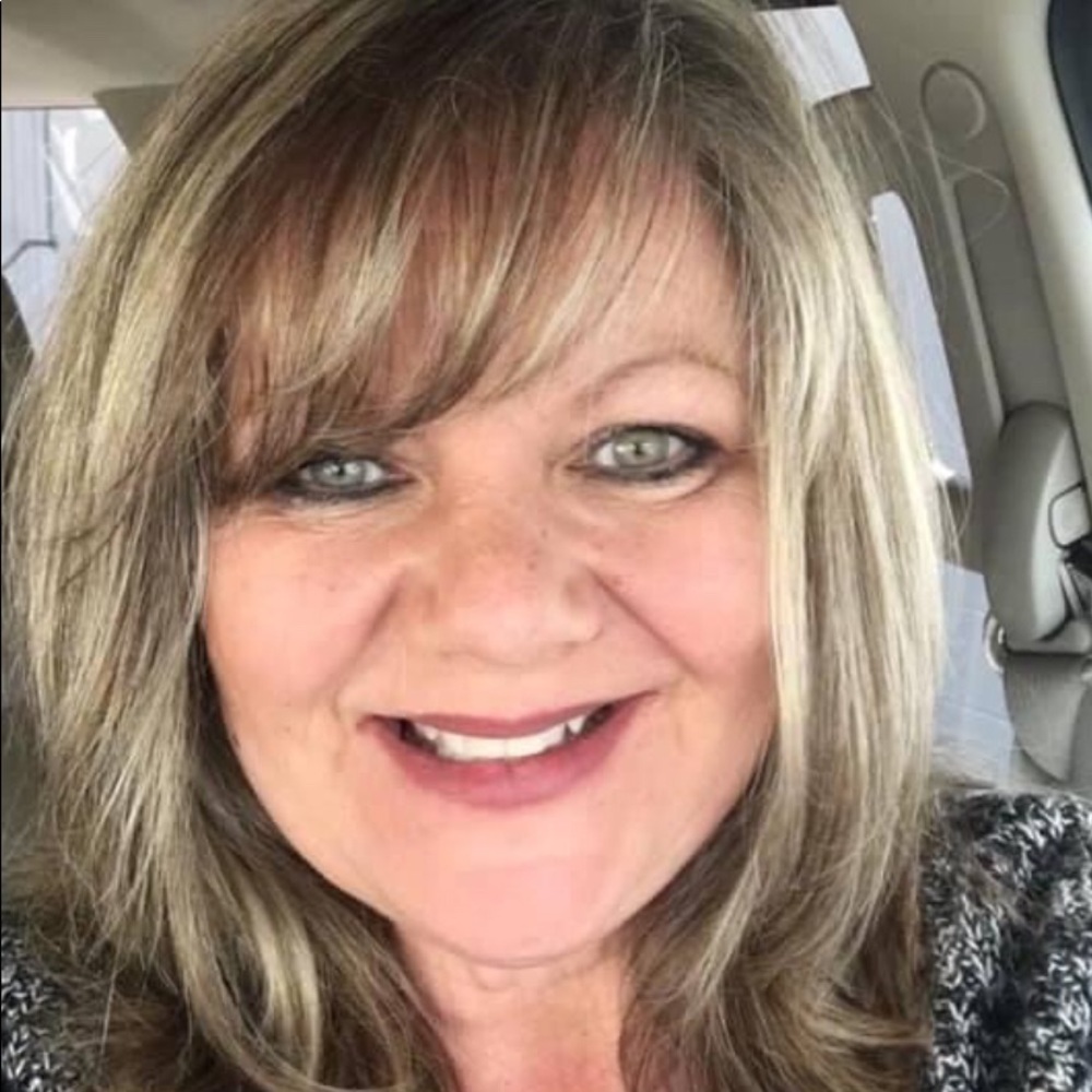 Meet your Posher, Donna